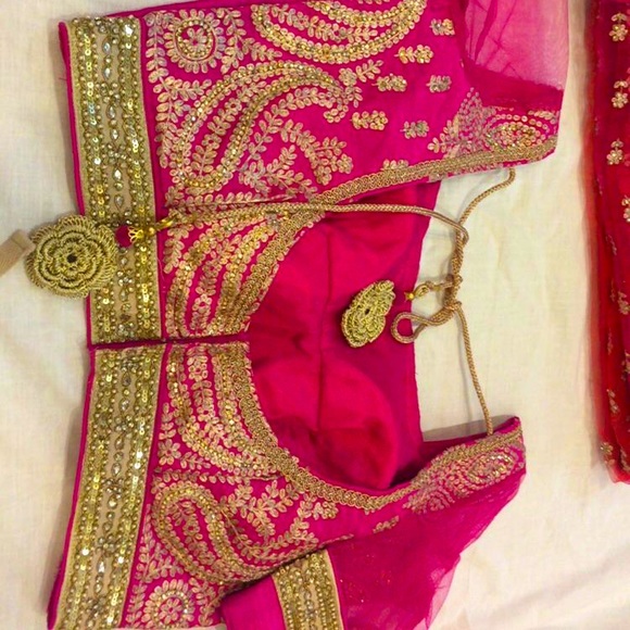Designer wedding Saree - Picture 4 of 5